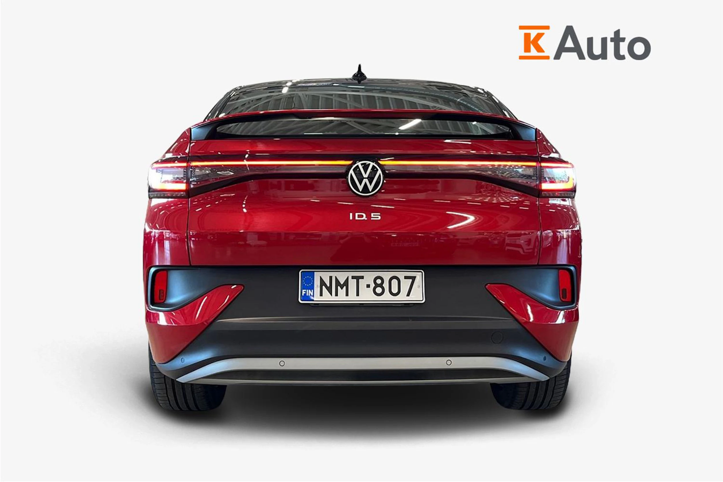 punainen Volkswagen ID.5 2023 kuva 3.