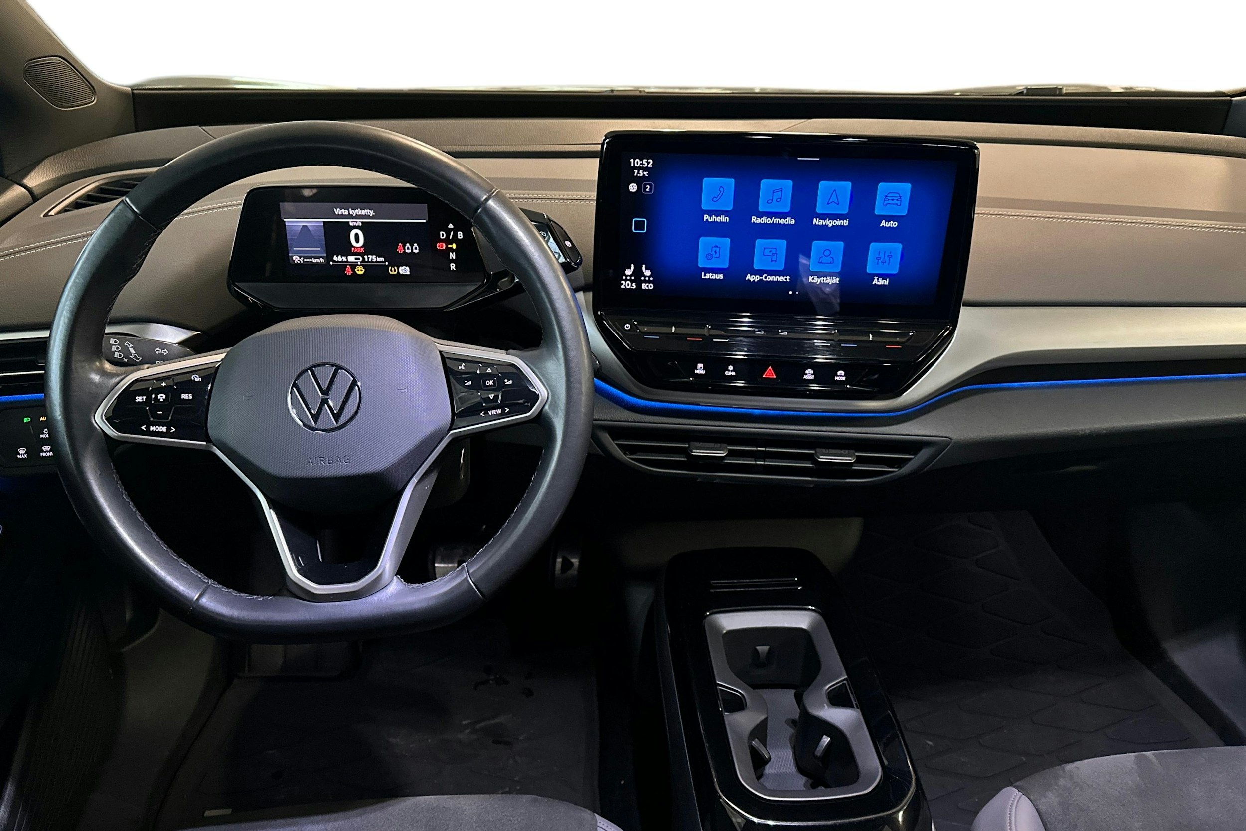 harmaa Volkswagen ID.5 2023 kuva 7.