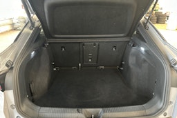 harmaa Volkswagen ID.5 2023 kuva 11.