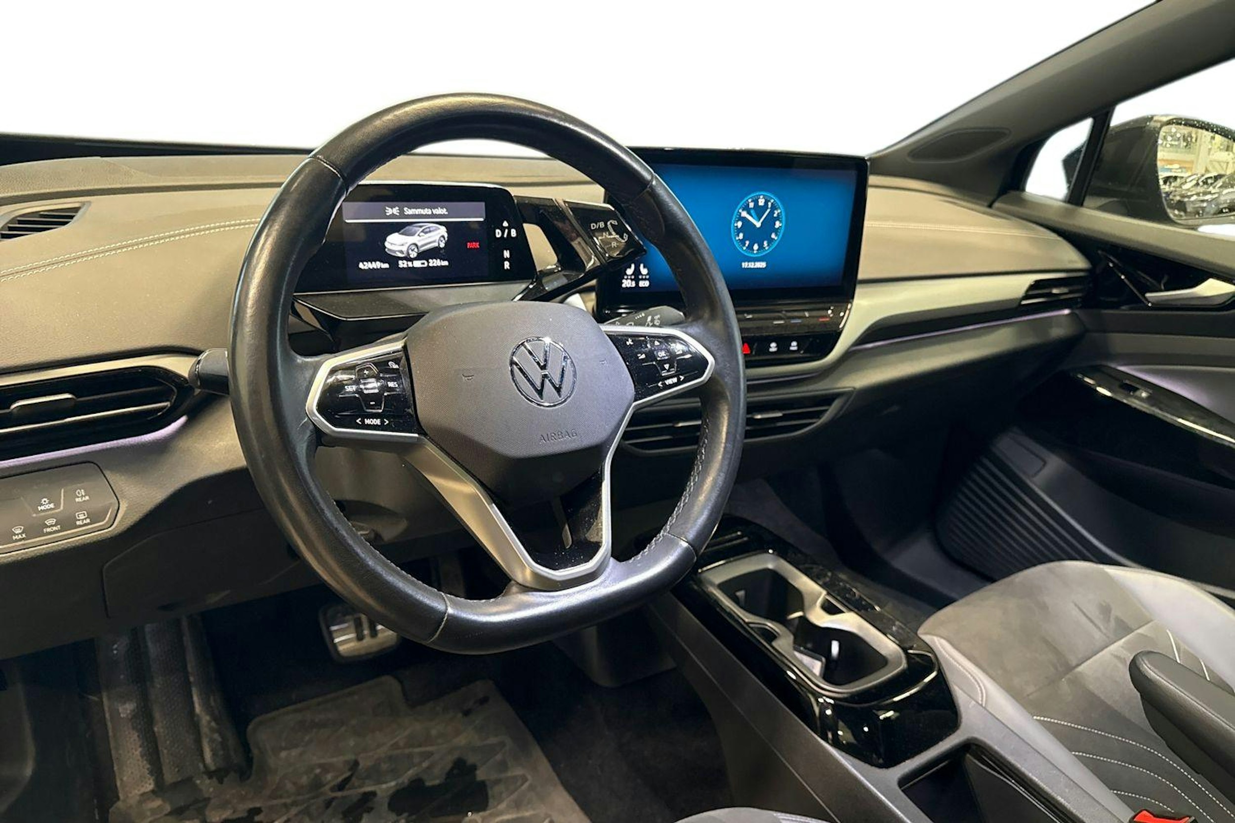 Musta Volkswagen ID.5 2023 kuva 3.