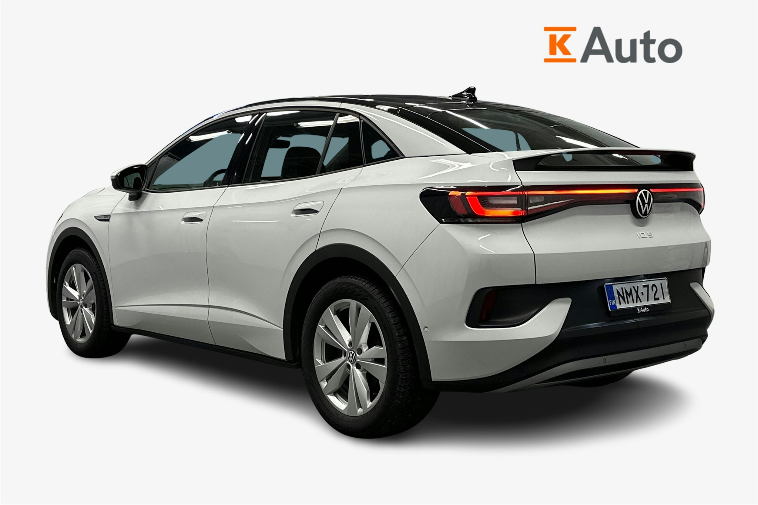 valkoinen Volkswagen ID.5 2023 kuva 2.