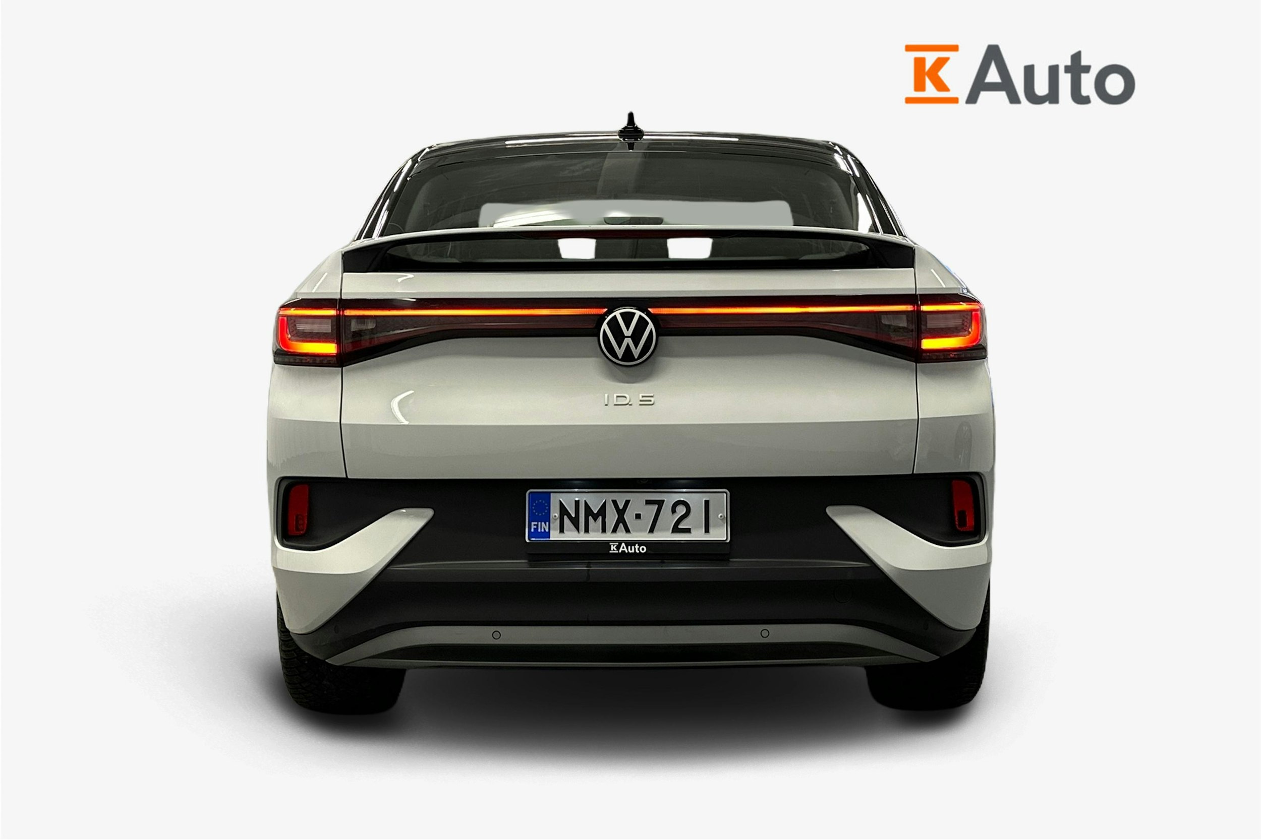 valkoinen Volkswagen ID.5 2023 kuva 3.