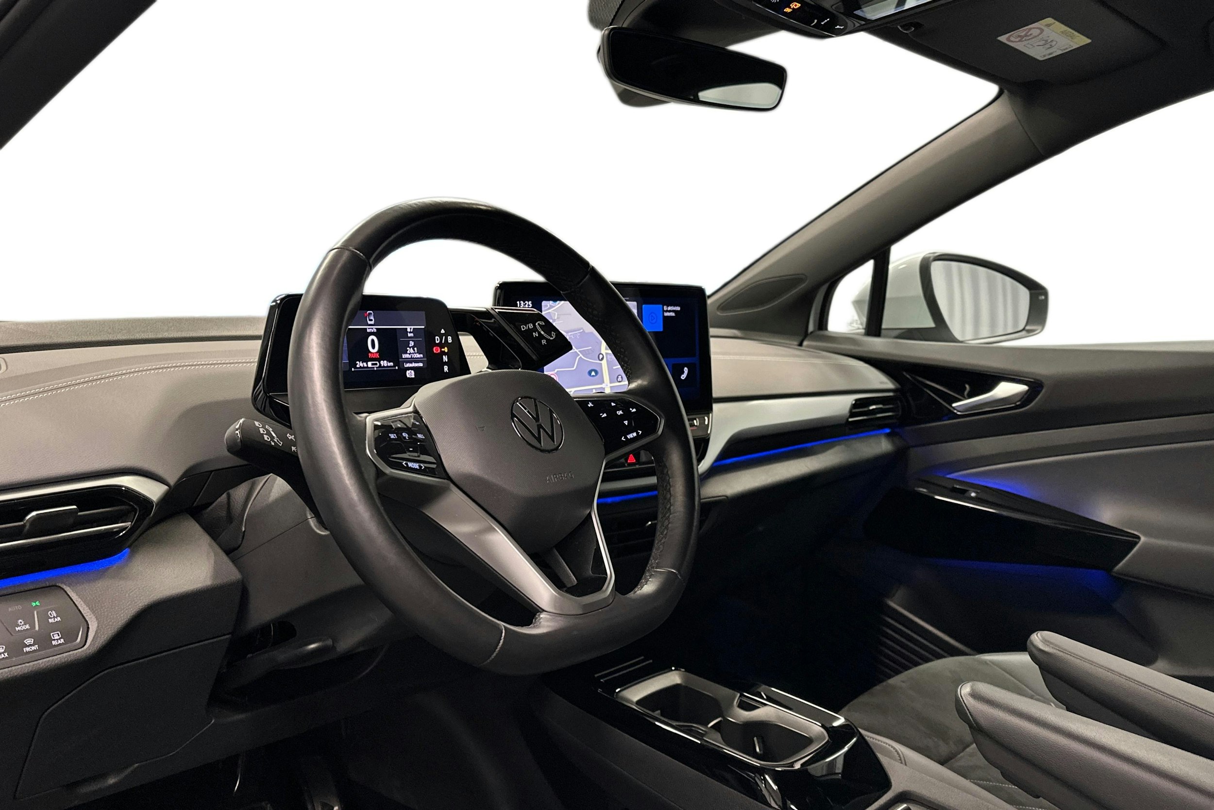 valkoinen Volkswagen ID.5 2023 kuva 7.