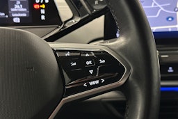 valkoinen Volkswagen ID.5 2023 kuva 18.