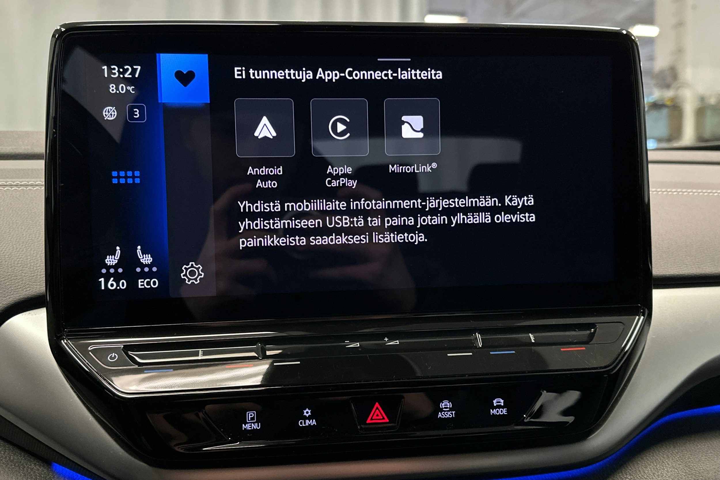 valkoinen Volkswagen ID.5 2023 kuva 22.