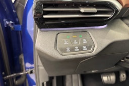 sininen Volkswagen ID.5 2023 kuva 20.