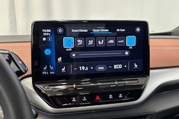 sininen Volkswagen ID.5 2023 kuva 26.