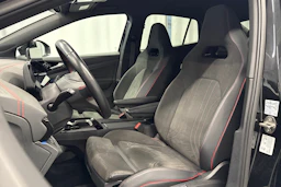Musta Volkswagen ID.5 2023 kuva 26.