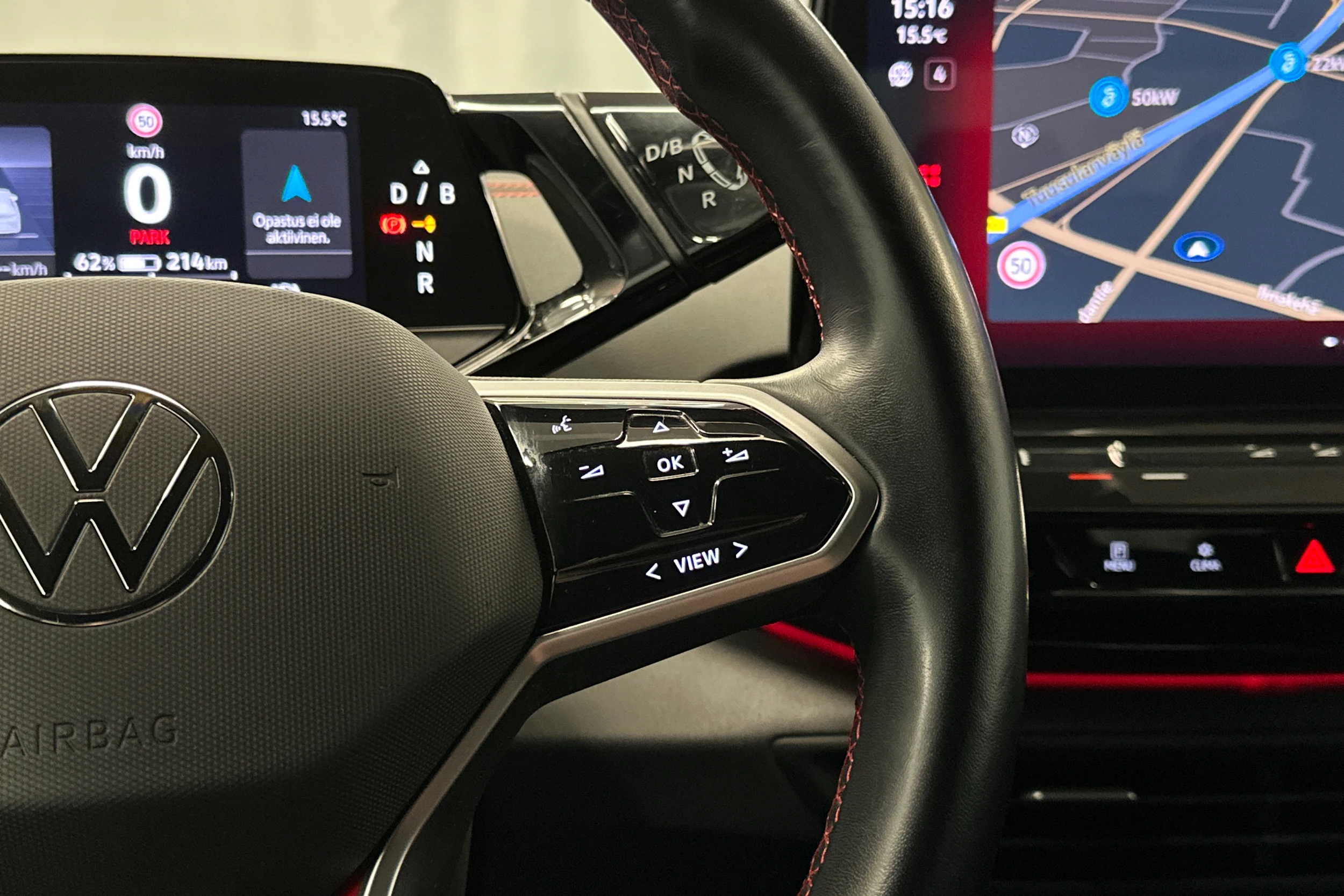 valkoinen Volkswagen ID.5 2023 kuva 19.