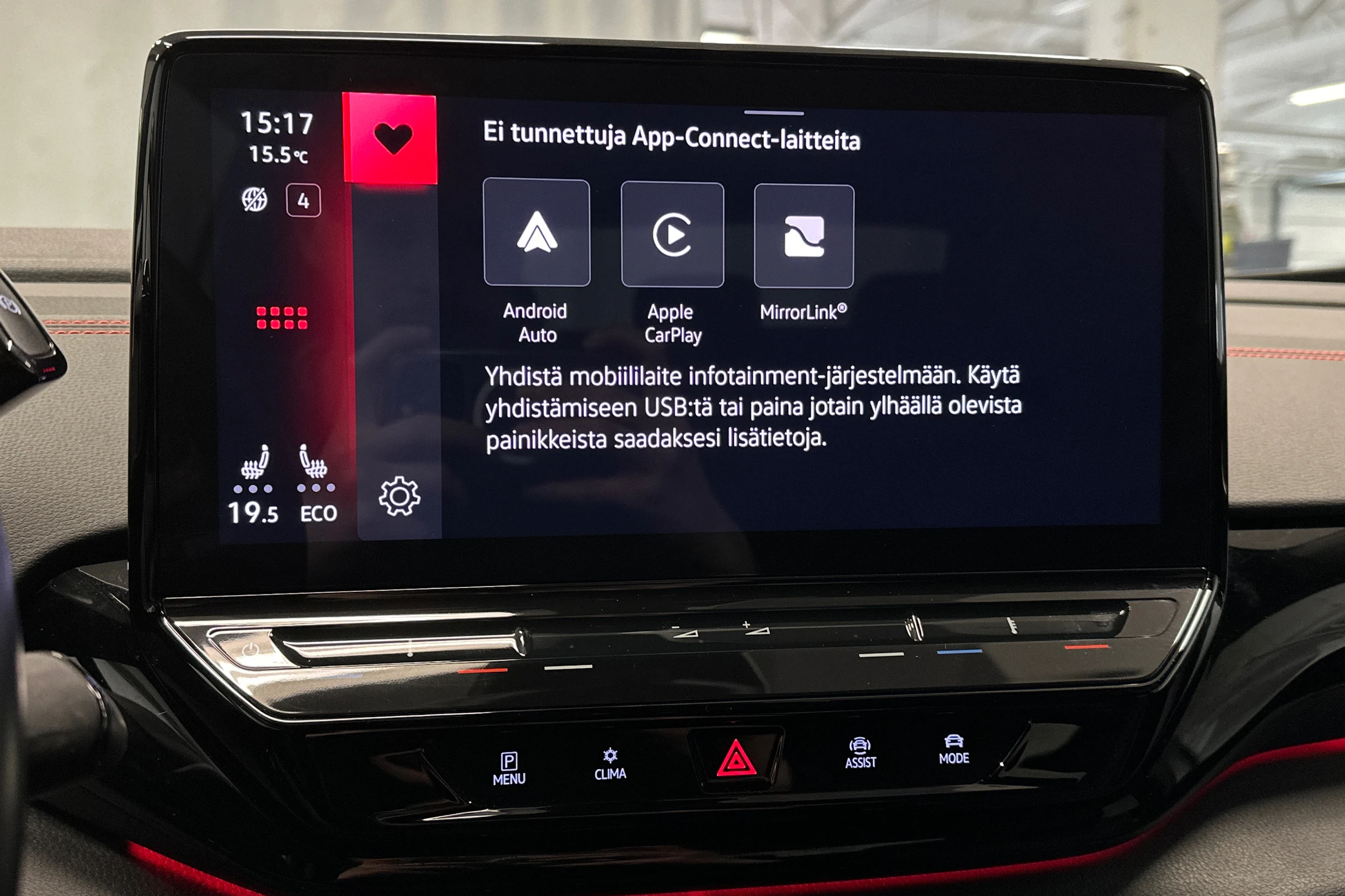 valkoinen Volkswagen ID.5 2023 kuva 23.