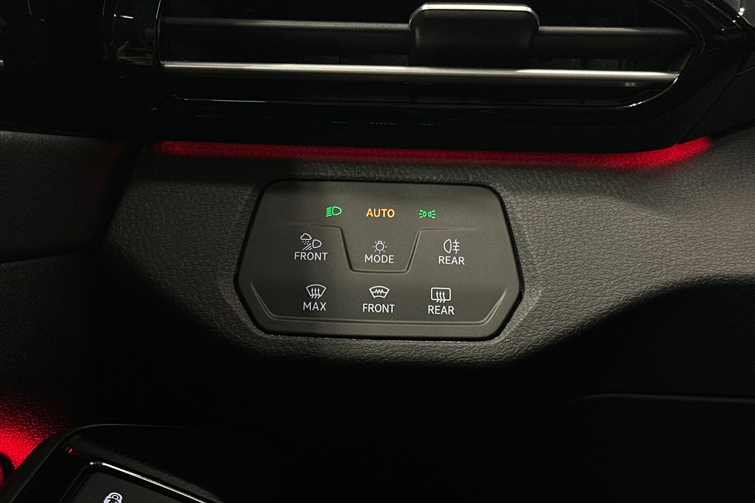musta Volkswagen ID.5 2023 kuva 15.