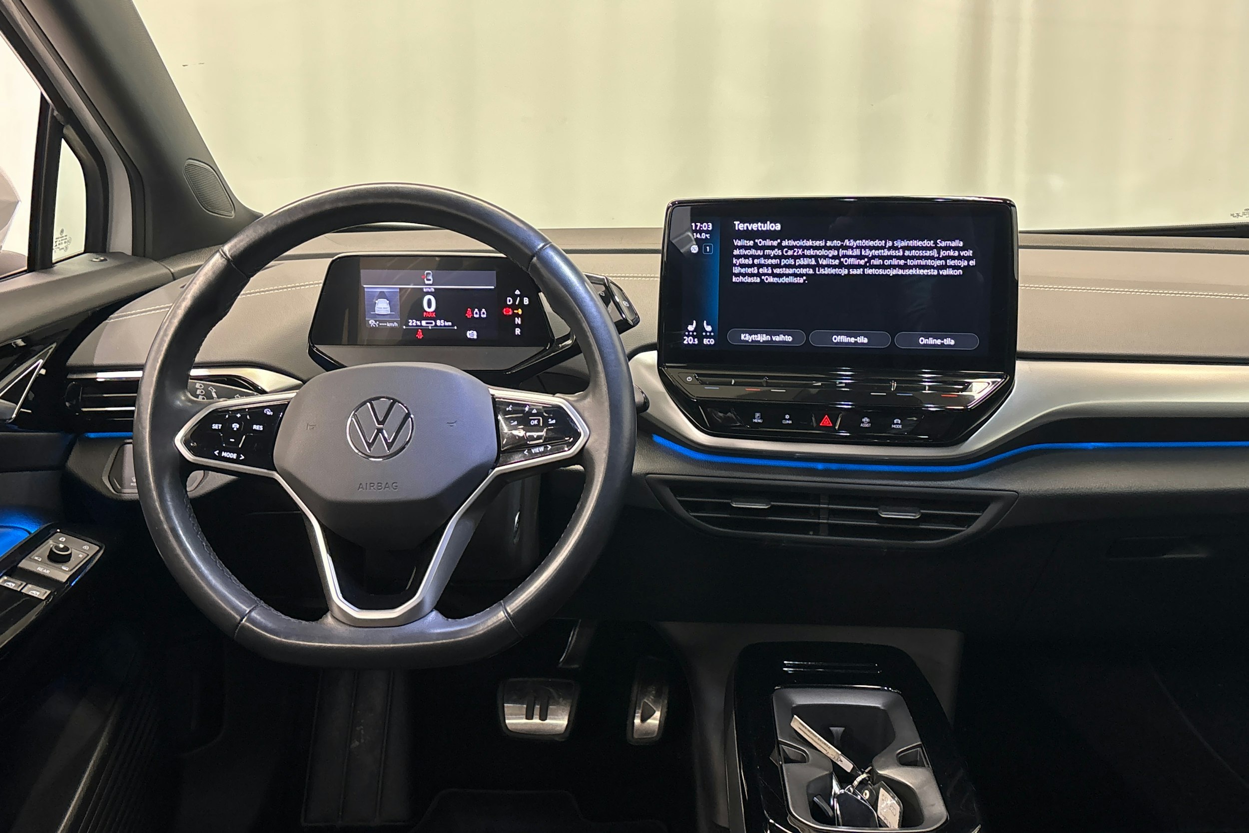 valkoinen Volkswagen ID.5 2023 kuva 15.