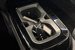 valkoinen Volkswagen ID.5 2023 kuva 26.