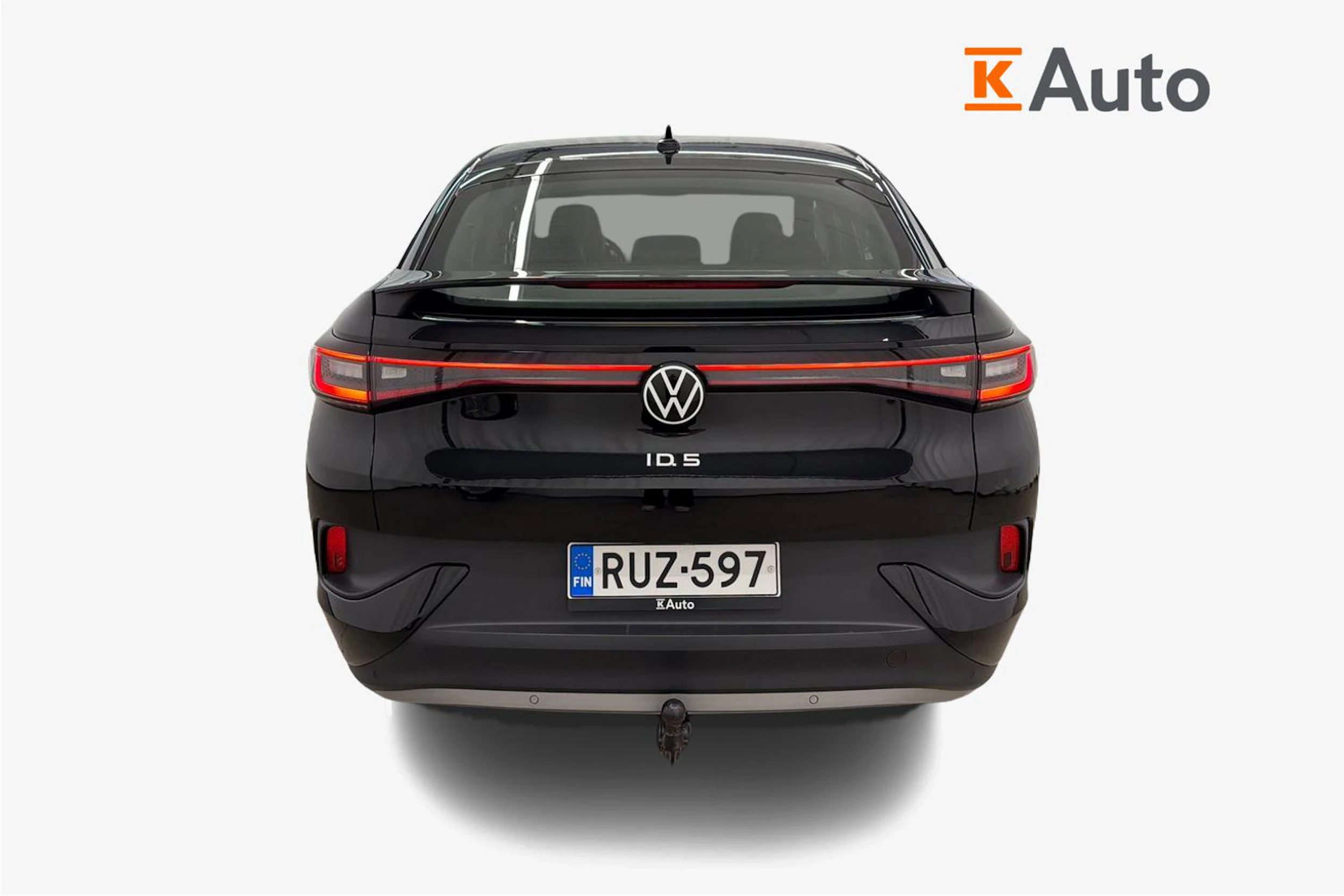 musta Volkswagen ID.5 2023 kuva 3.