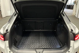 valkoinen Volkswagen ID.5 2023 kuva 11.