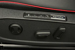 valkoinen Volkswagen ID.5 2023 kuva 14.