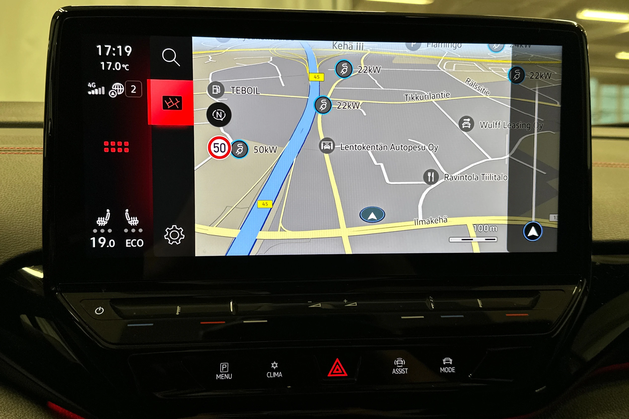 valkoinen Volkswagen ID.5 2023 kuva 20.
