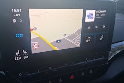 sininen Volkswagen ID.5 2023 kuva 17.