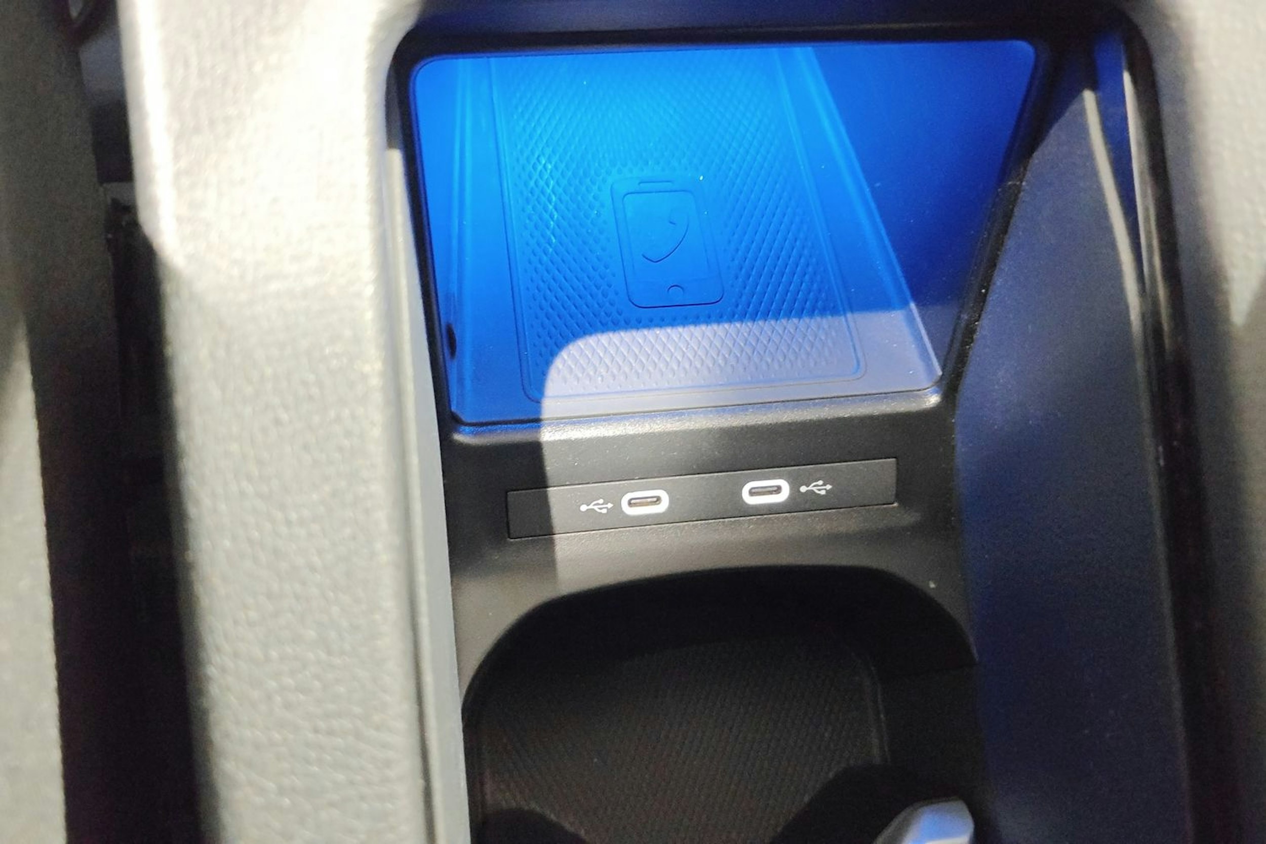 met. sininen Volkswagen ID.5 2023 kuva 16.