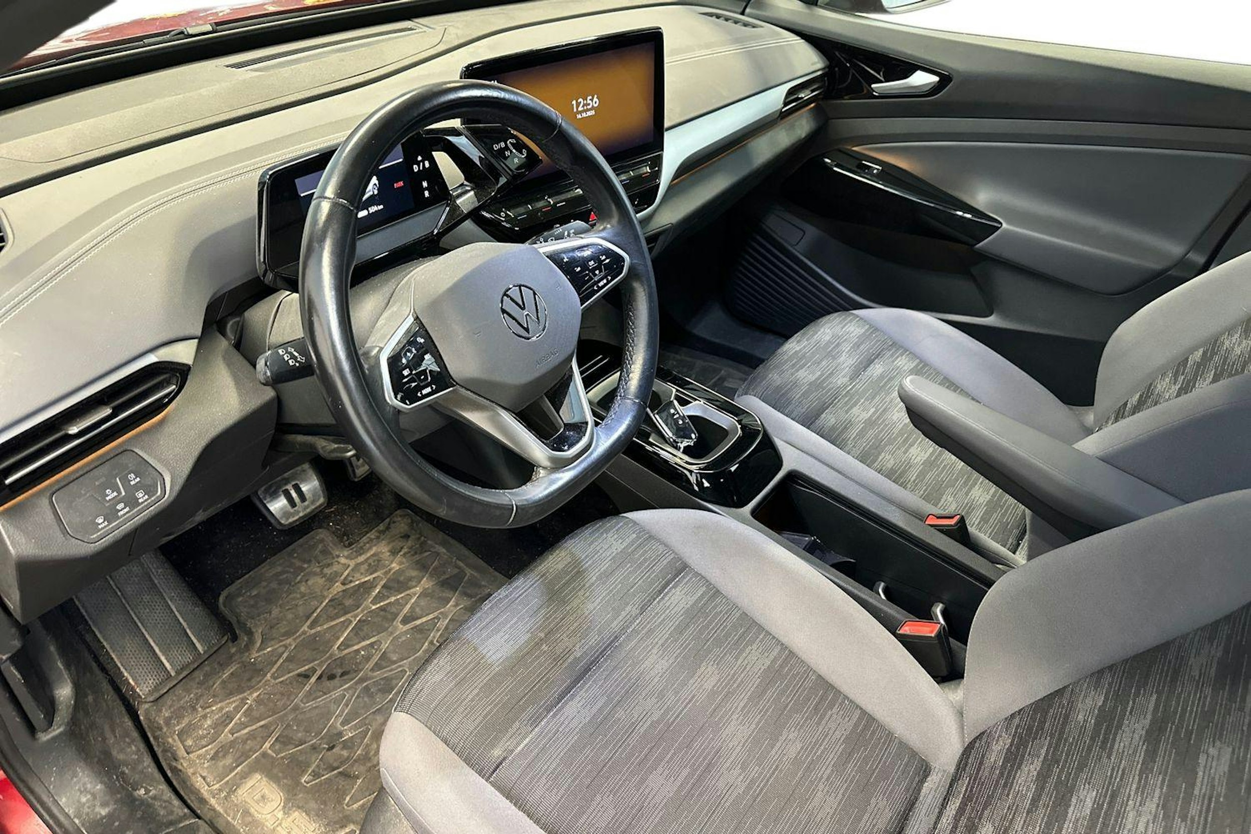 punainen Volkswagen ID.5 2023 kuva 3.