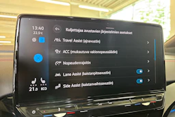 Sininen Volkswagen ID.5 2023 kuva 18.