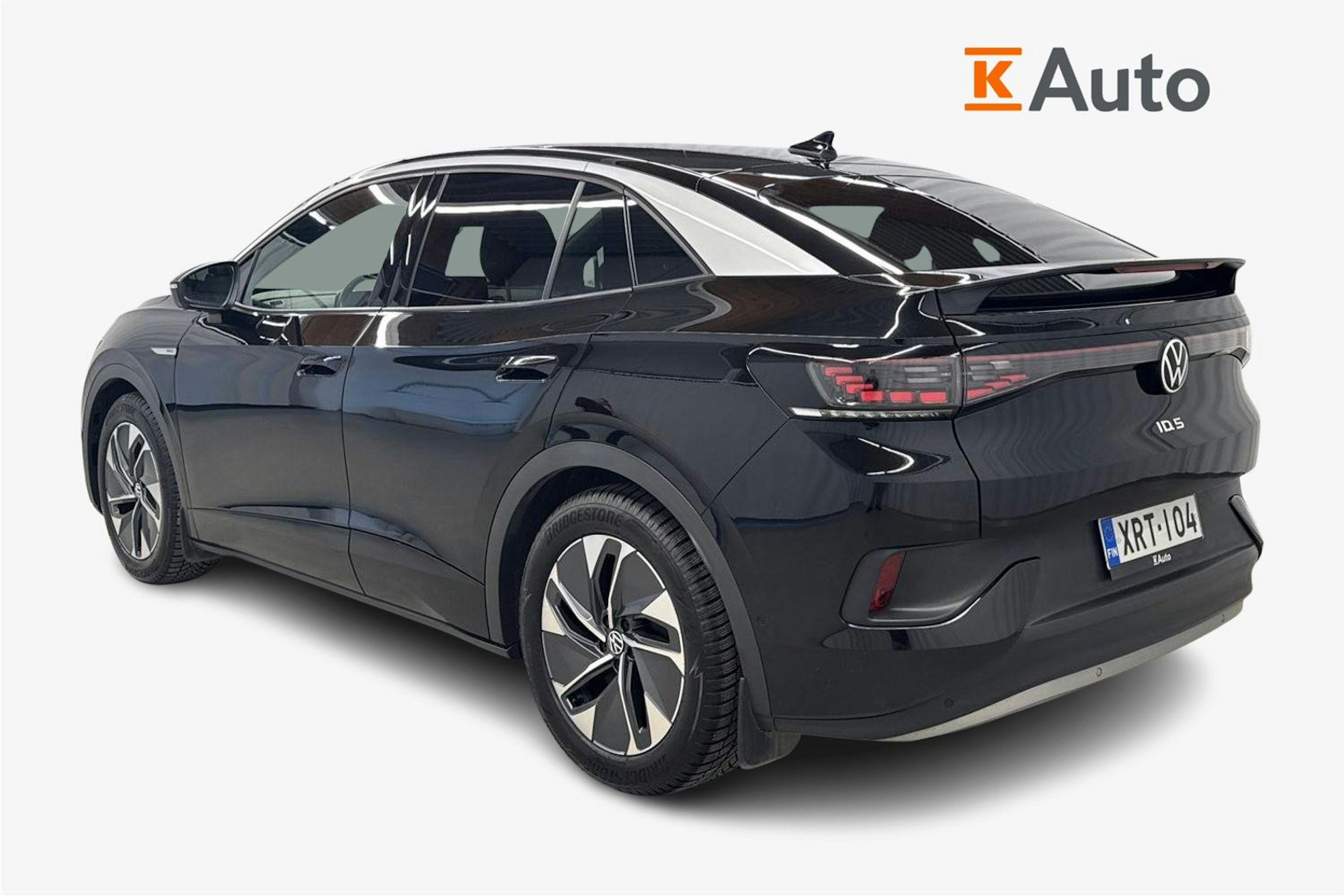 musta Volkswagen ID.5 2023 kuva 2.