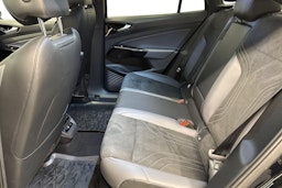 musta Volkswagen ID.5 2023 kuva 10.