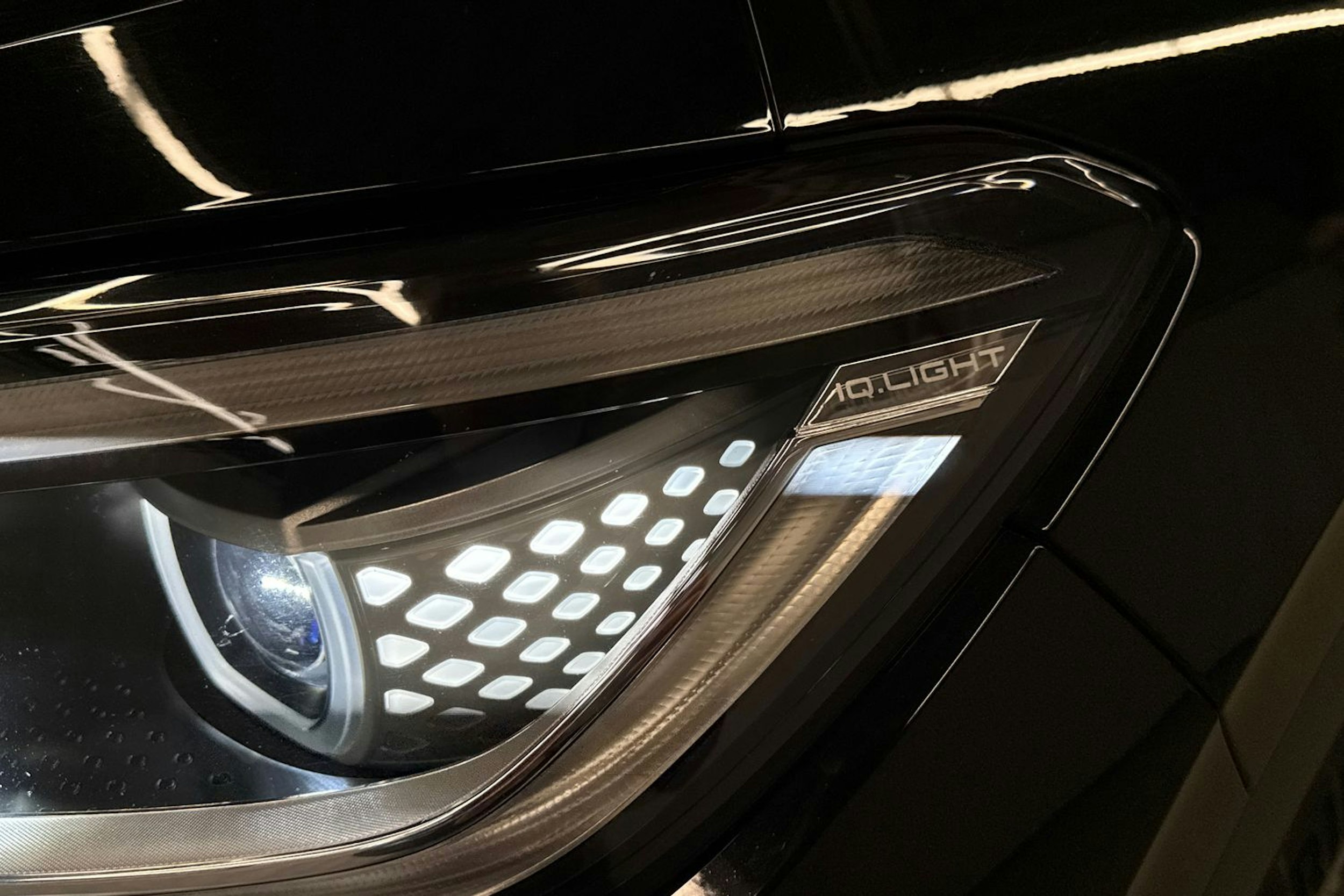 musta Volkswagen ID.5 2023 kuva 23.