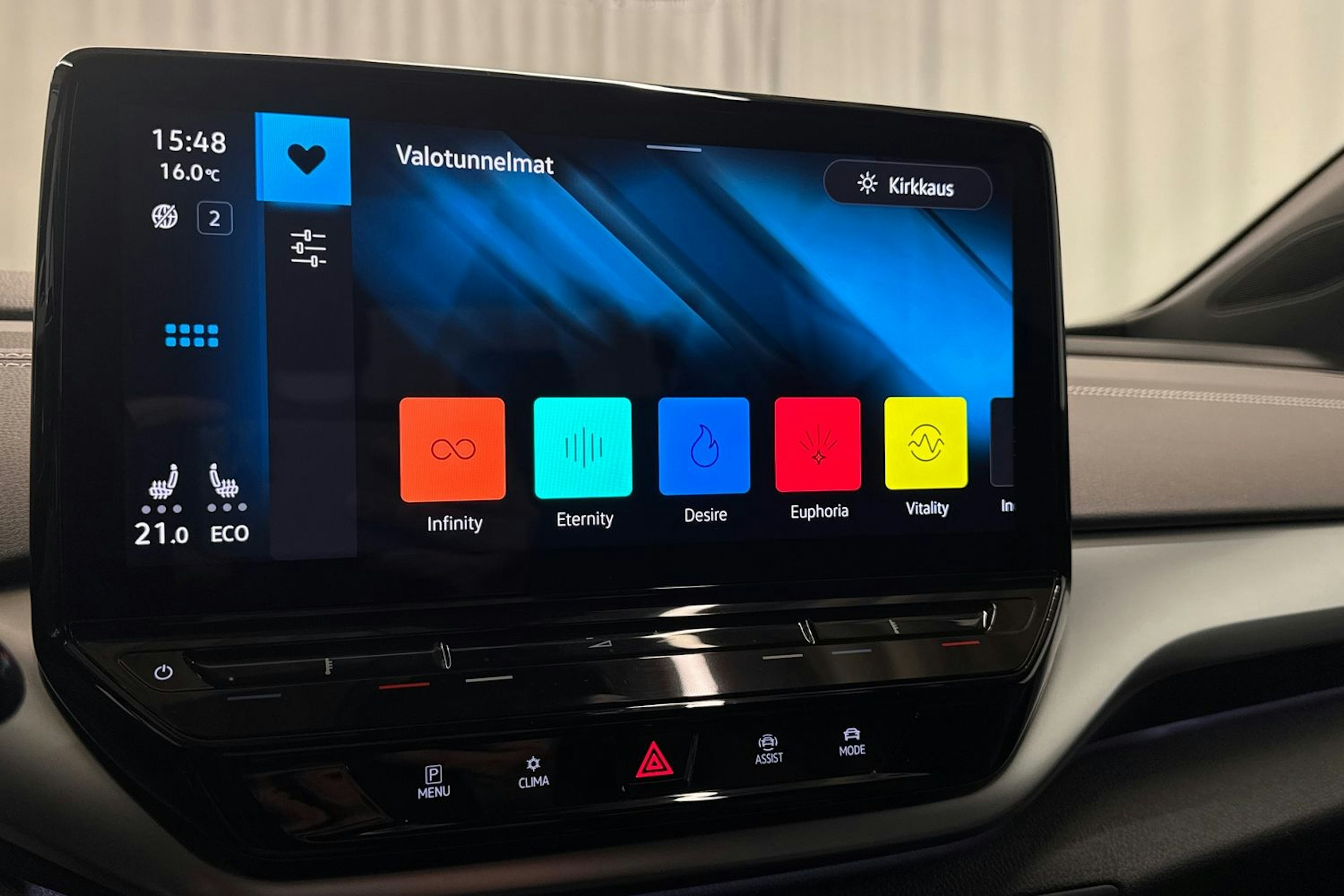 musta Volkswagen ID.5 2023 kuva 31.