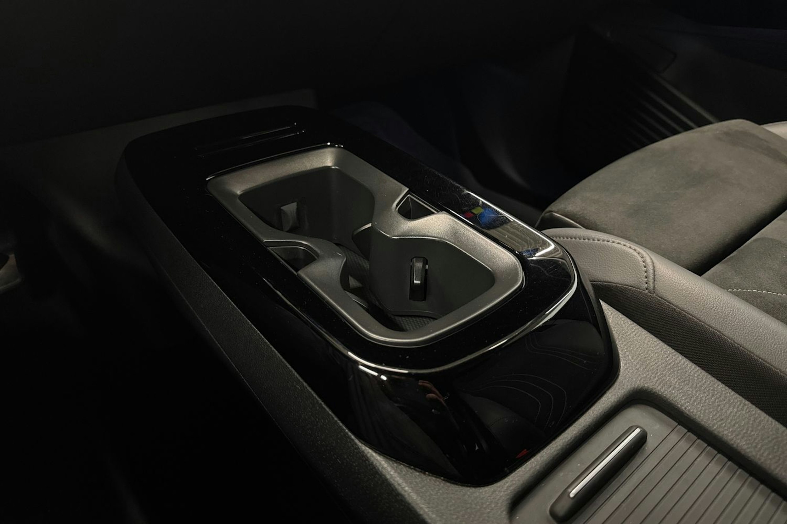 musta Volkswagen ID.5 2023 kuva 32.