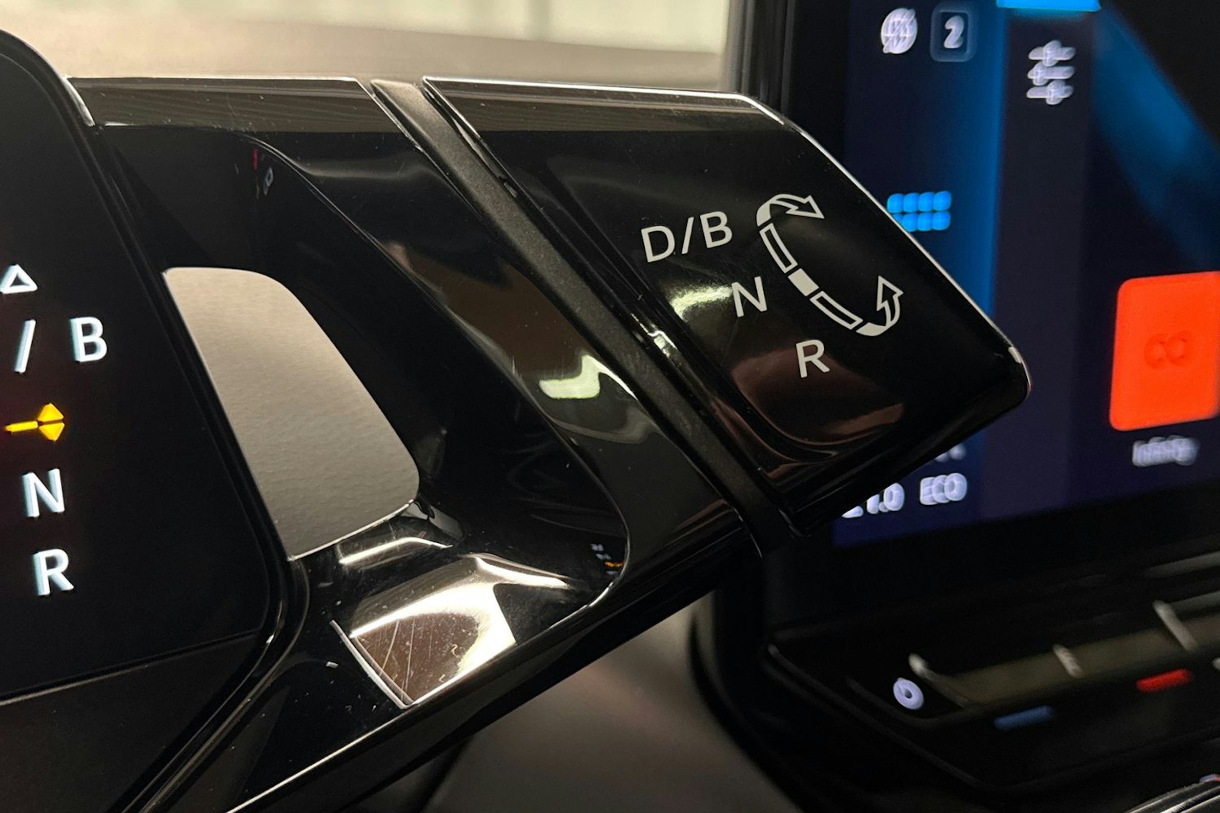 musta Volkswagen ID.5 2023 kuva 35.