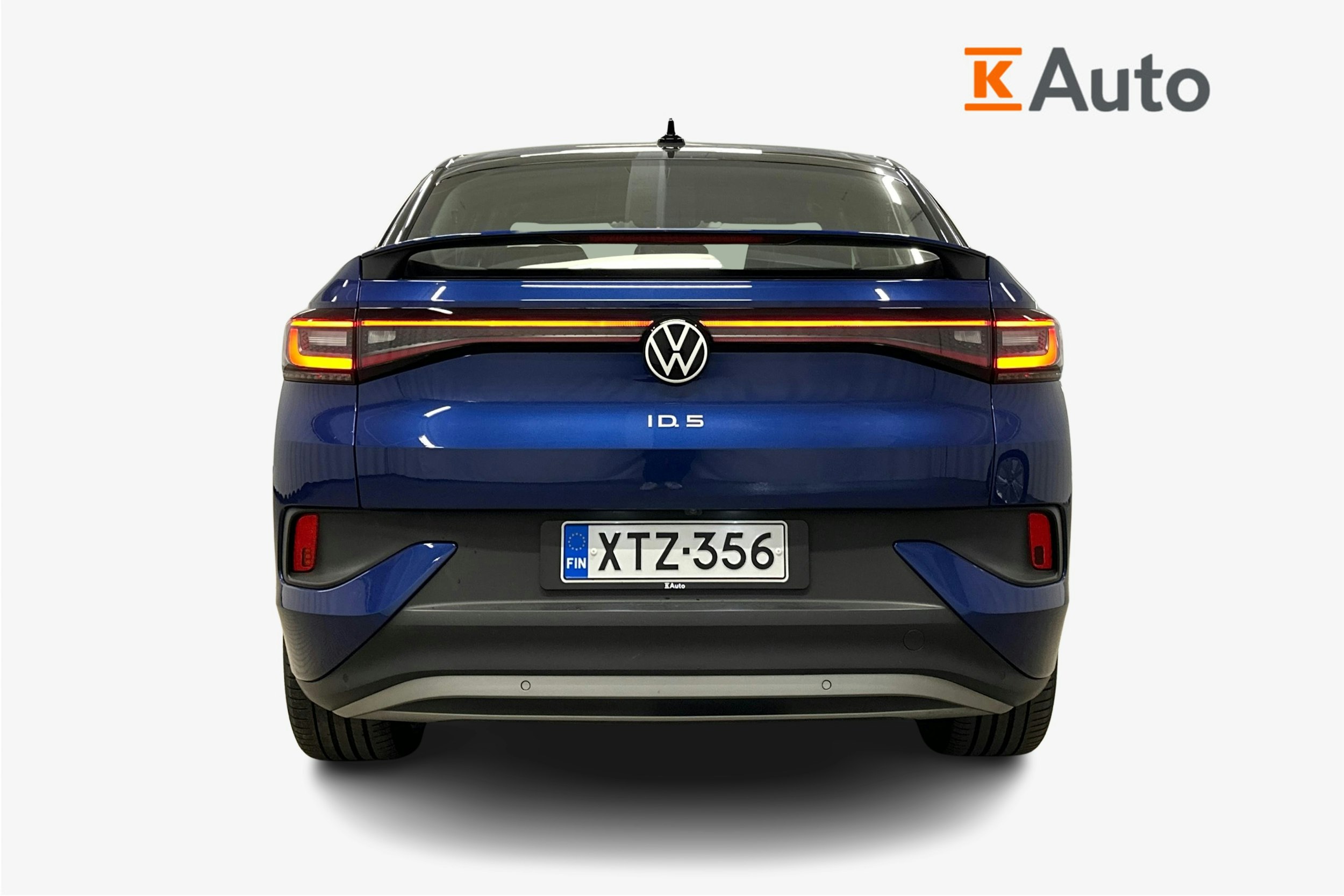 sininen Volkswagen ID.5 2023 kuva 3.