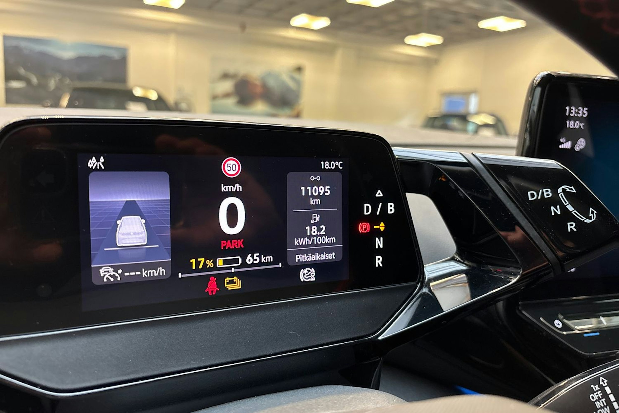 harmaa Volkswagen ID.5 2023 kuva 21.