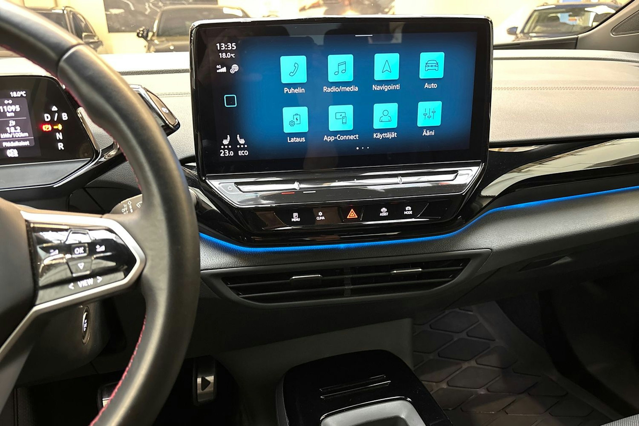 harmaa Volkswagen ID.5 2023 kuva 22.