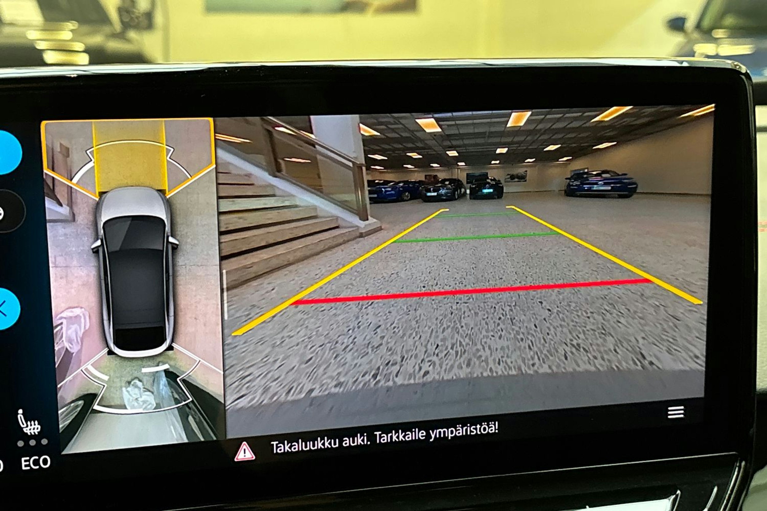 harmaa Volkswagen ID.5 2023 kuva 23.