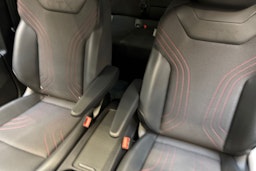 harmaa Volkswagen ID.5 2023 kuva 27.