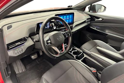 punainen Volkswagen ID.5 2023 kuva 8.