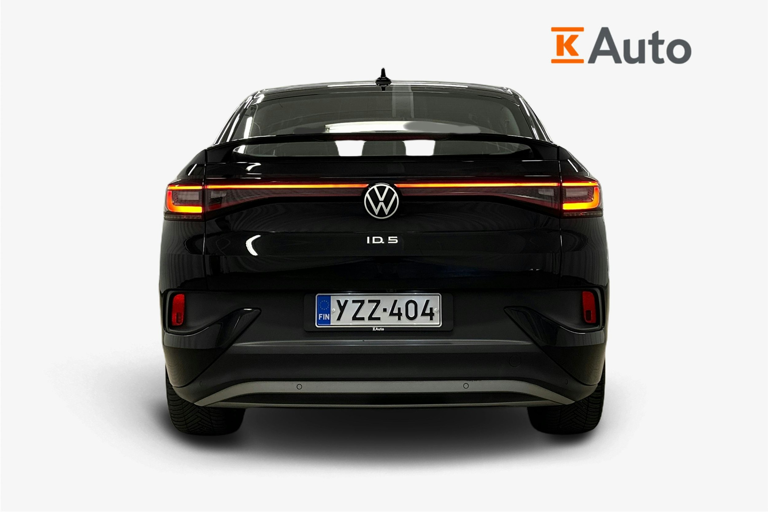 musta Volkswagen ID.5 2023 kuva 3.