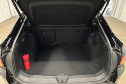 musta Volkswagen ID.5 2023 kuva 14.