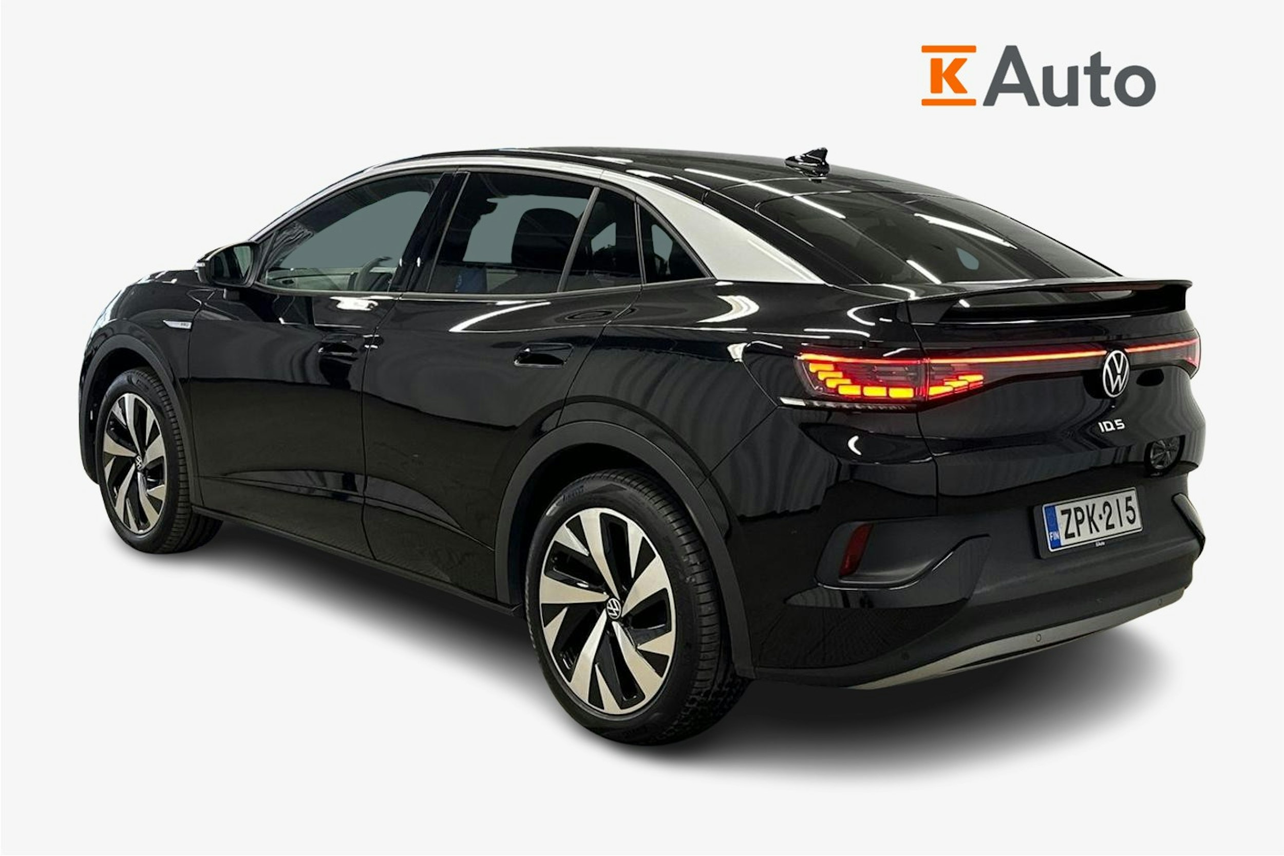 musta Volkswagen ID.5 2023 kuva 2.