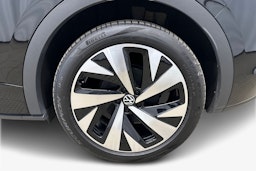 musta Volkswagen ID.5 2023 kuva 11.