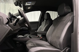 harmaa Volkswagen ID.5 2023 kuva 16.