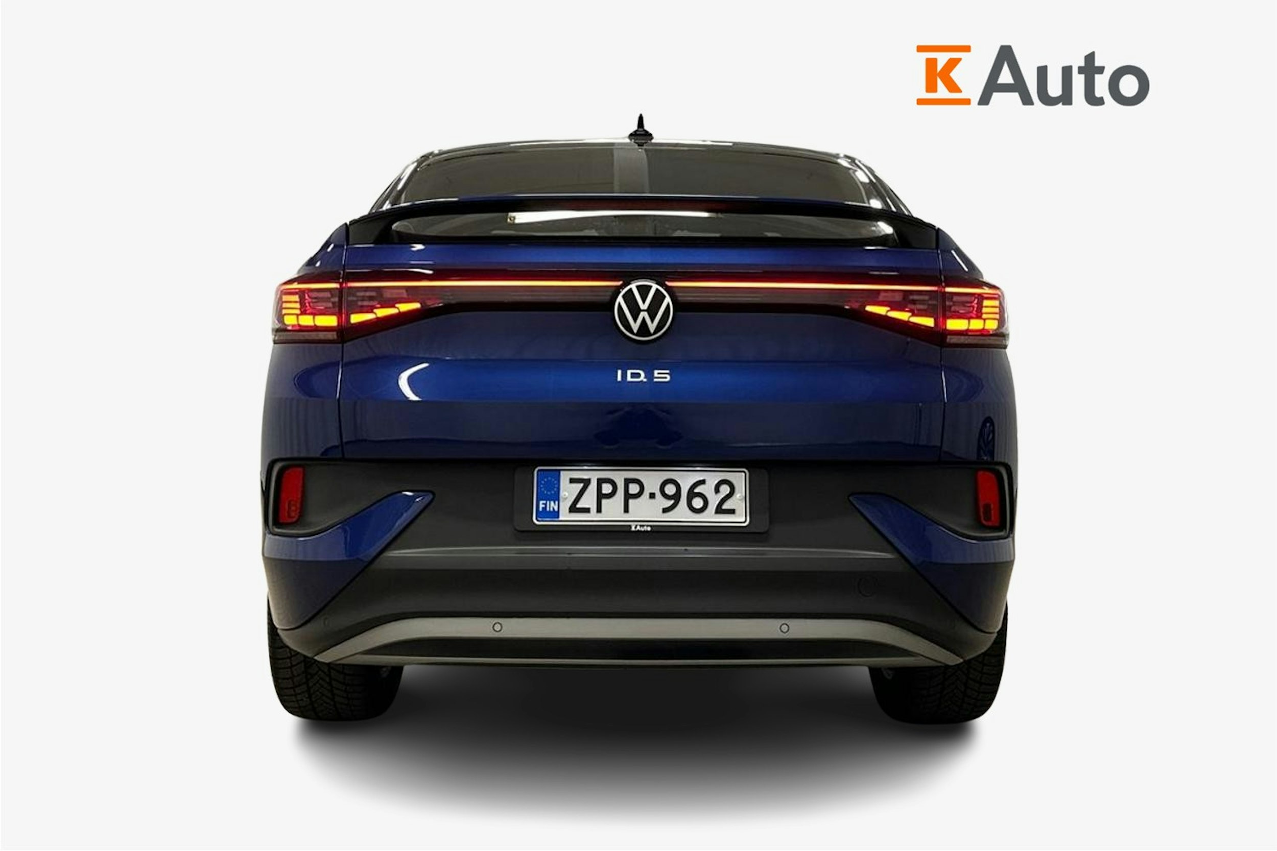 sininen Volkswagen ID.5 2023 kuva 3.