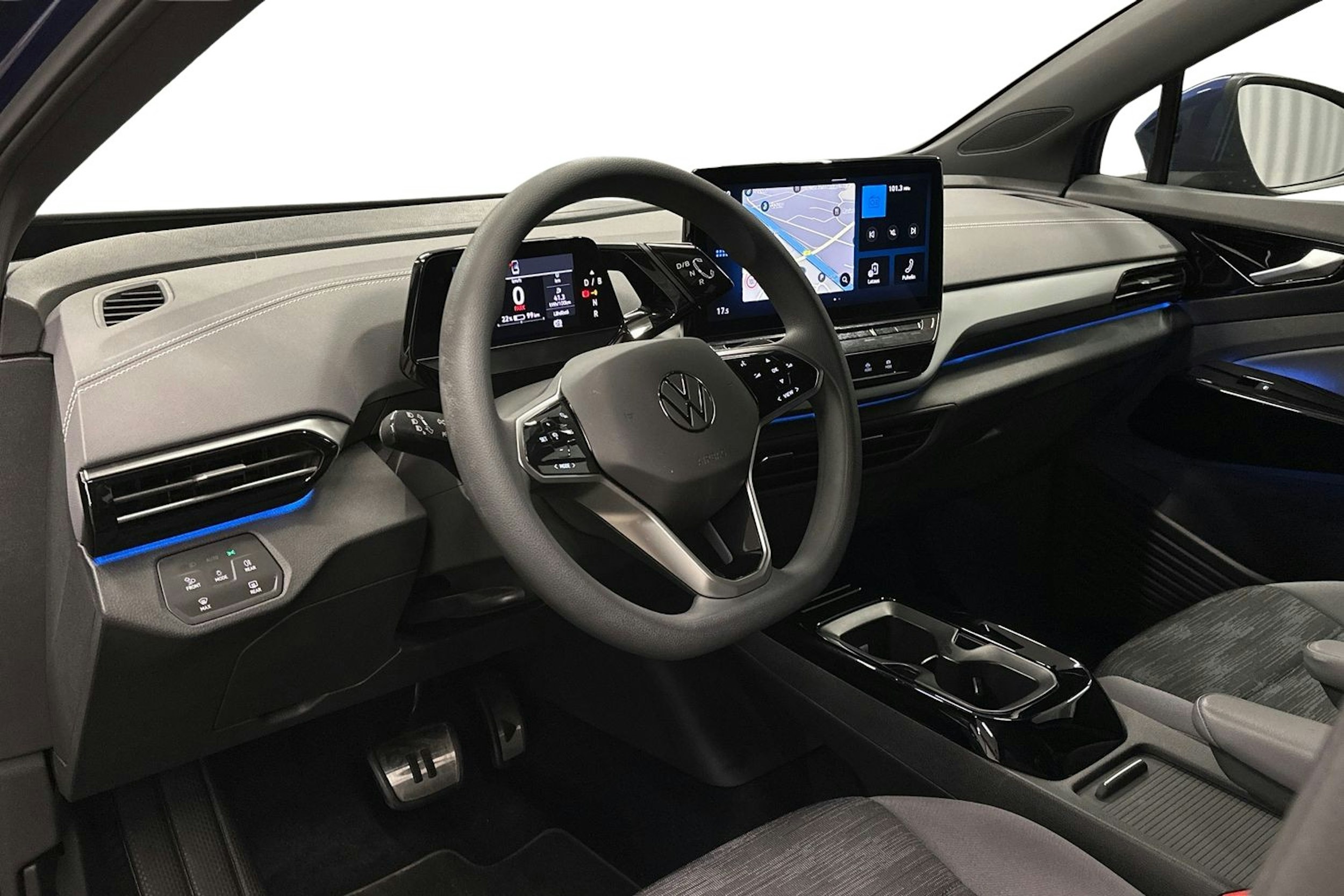 sininen Volkswagen ID.5 2023 kuva 7.