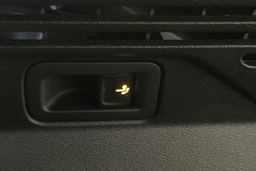 sininen Volkswagen ID.5 2023 kuva 15.