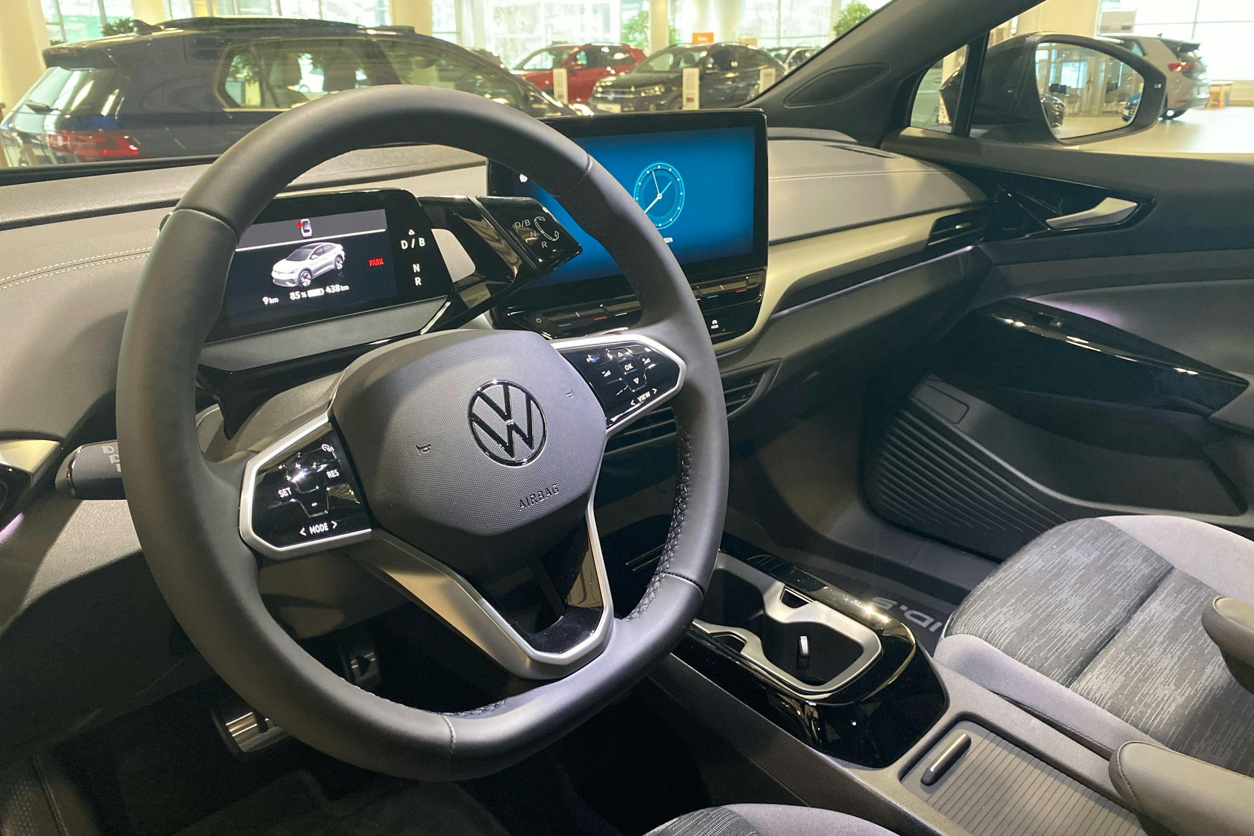 met. musta Volkswagen ID.5 2024 kuva 7.
