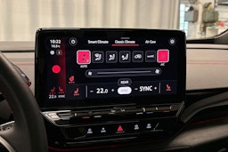 punainen Volkswagen ID.5 2024 kuva 31.