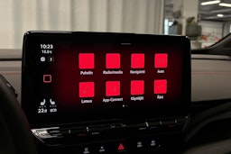 punainen Volkswagen ID.5 2024 kuva 32.