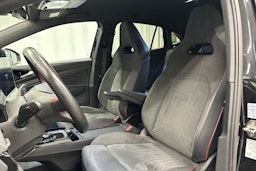 musta Volkswagen ID.5 2024 kuva 27.