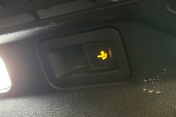 valkoinen Volkswagen ID.5 2024 kuva 16.